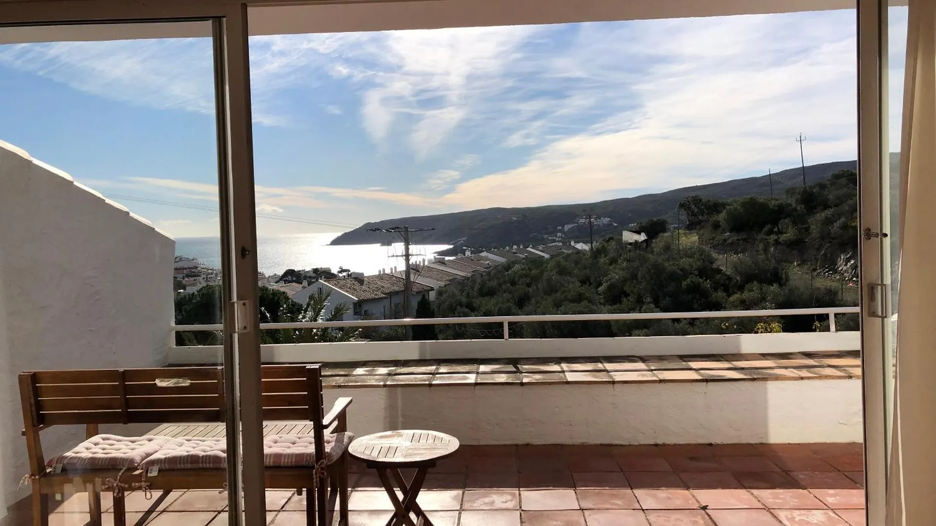 Juliette - Apartment With Sea-View , Parking, Swimming-Pool Cadaqués