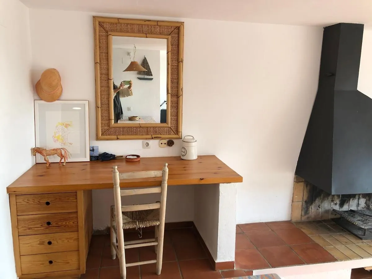Juliette - Apartment With Sea-View , Parking, Swimming-Pool Cadaqués